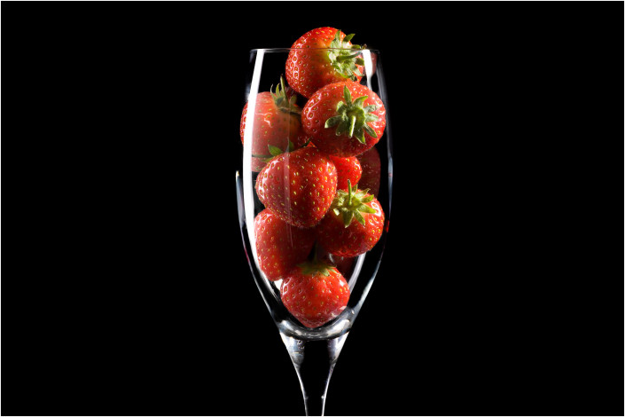 food photography of strawberries in champagne glass
